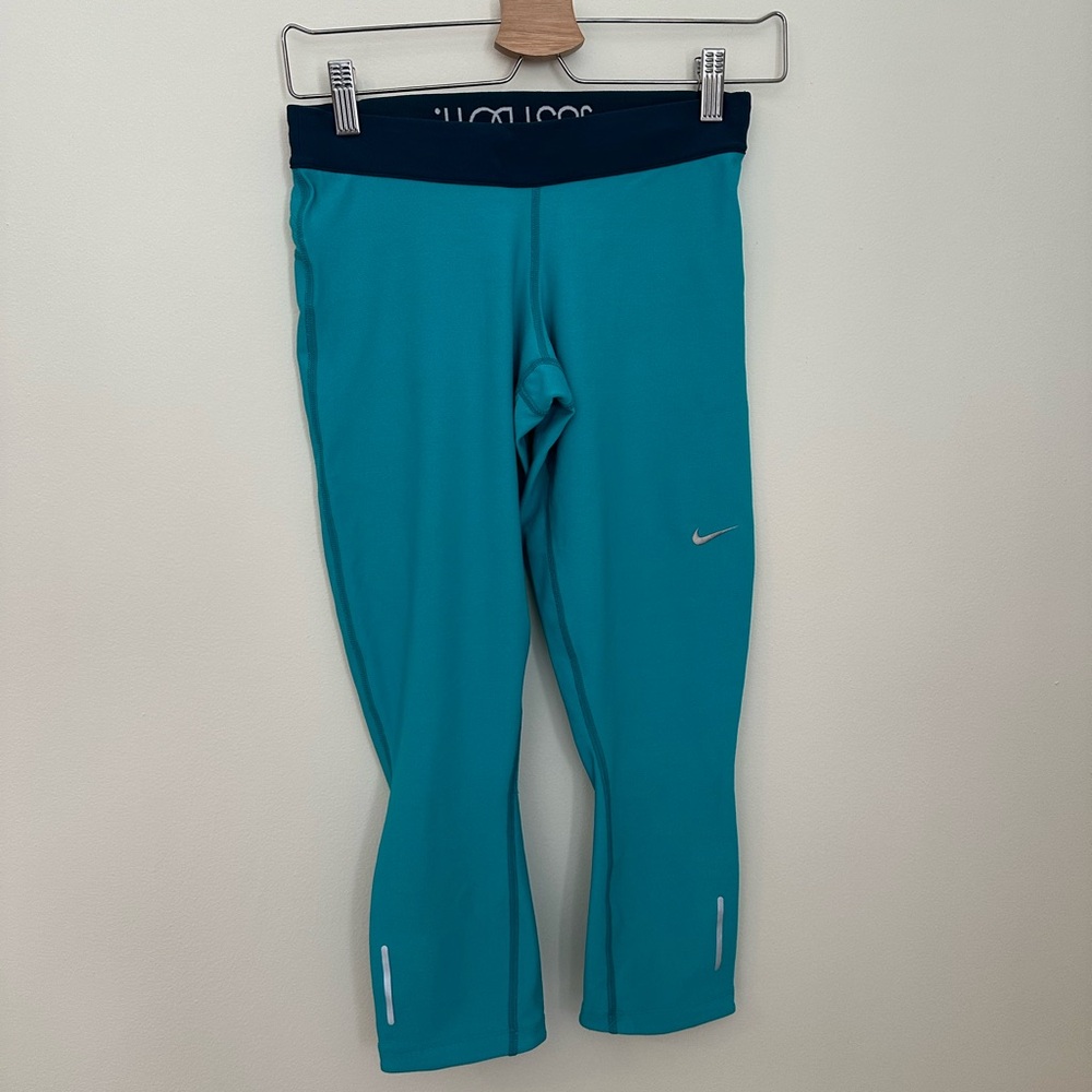 New without tags Nike Teal Leggings Dri Fit
